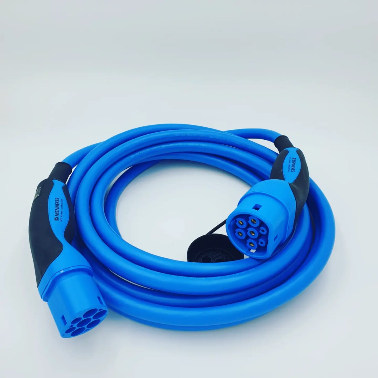 SMCC EV Charging Cable 3 Phase 32amp 22kW Blue 2m